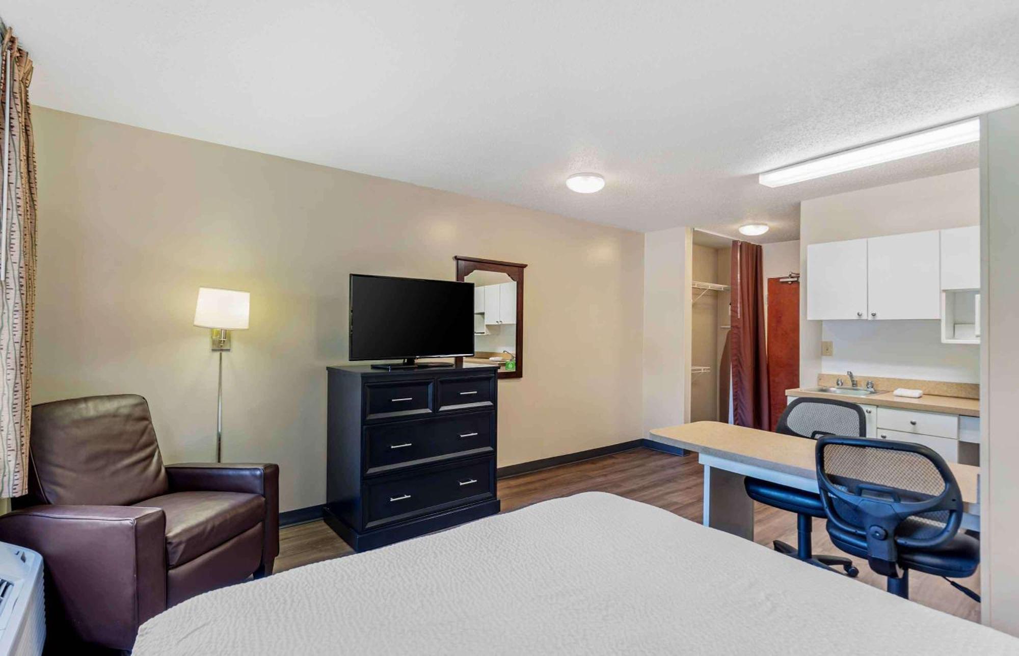 Extended Stay America Select Suites - Chicago - Rolling Meadows Dış mekan fotoğraf